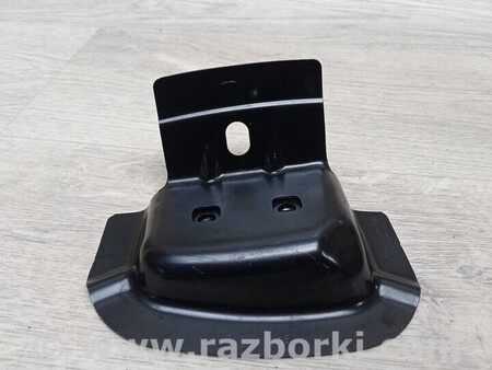 ФОТО Кронштейн Крепление Направляющая крыла заднего для Volkswagen Golf VII Mk7 (08.2012-...) Киев