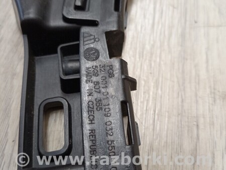 ФОТО Кронштейн кріплення направляюча заднього бампера лівий для Volkswagen Golf VII Mk7 (08.2012-...) Киев