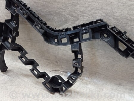 ФОТО Кронштейн кріплення направляюча заднього бампера лівий для Volkswagen Golf VII Mk7 (08.2012-...) Киев