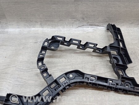 ФОТО Кронштейн кріплення направляюча заднього бампера лівий для Volkswagen Golf VII Mk7 (08.2012-...) Киев