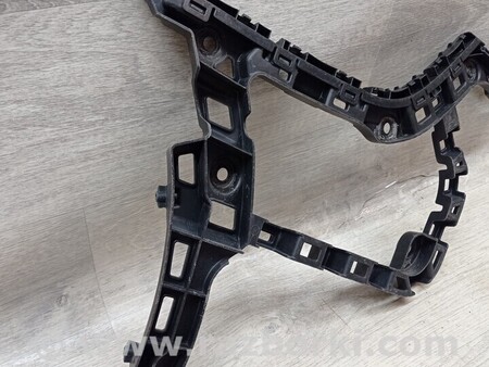 ФОТО Кронштейн кріплення направляюча заднього бампера лівий Деф для Volkswagen Golf VII Mk7 (08.2012-...) Киев