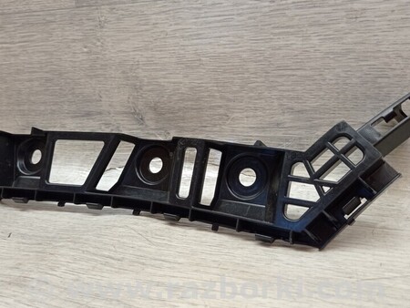 ФОТО Кронштейн кріплення направляюча заднього бампера правий для Volkswagen Golf VII Mk7 (08.2012-...) Киев