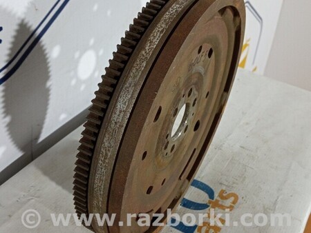 ФОТО Маховик двигуна для Volkswagen Golf VII Mk7 (08.2012-...) Киев