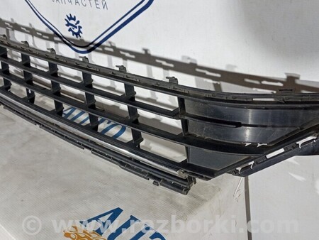 ФОТО Решетка бампера переднего для Volkswagen Golf VII Mk7 (08.2012-...) Киев