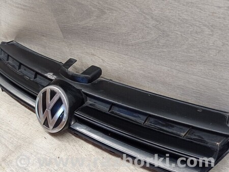 ФОТО Решетка радиатора бампера переднего для Volkswagen Golf VII Mk7 (08.2012-...) Киев