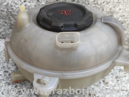 ФОТО Розширювальний бачок Системи охолодження для Volkswagen Golf VII Mk7 (08.2012-...) Киев