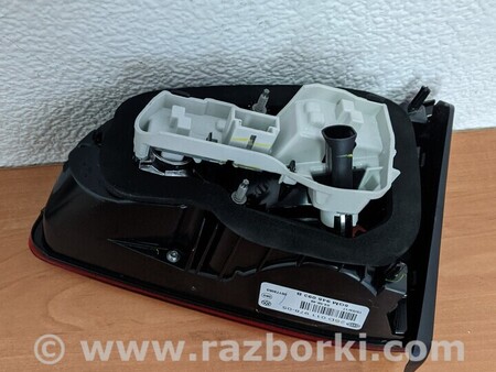 ФОТО Фонарь крышку задний левый для Volkswagen Golf VII Mk7 (08.2012-...) Киев