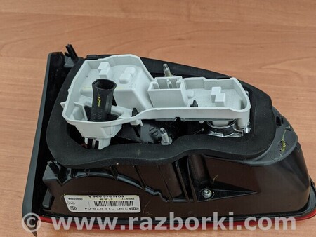 ФОТО Фонарь крышку задний правый для Volkswagen Golf VII Mk7 (08.2012-...) Киев