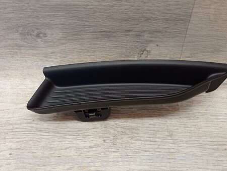 ФОТО Накладка заглушка решітка туманки ПТФ переднього бампера для Renault Megane 3 Киев