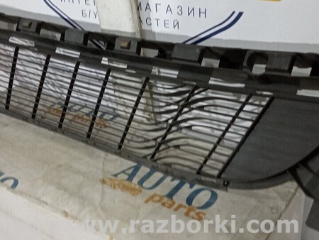 ФОТО Решетка радиатора бампера для Renault Megane 3 Киев
