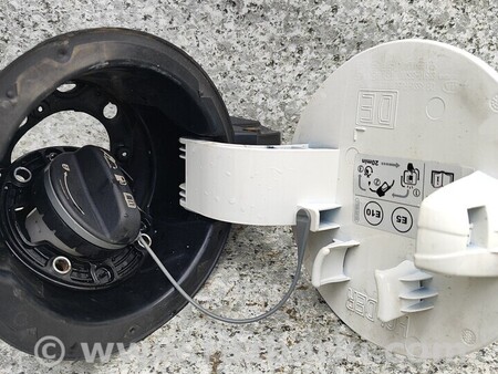 ФОТО Лючок топливного бака для KIA Niro DE (16-22) Киев