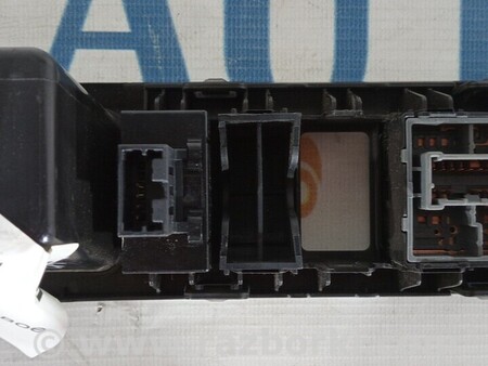 ФОТО Блок керування дзекралами для Nissan Note E12 (2012-2019) Киев