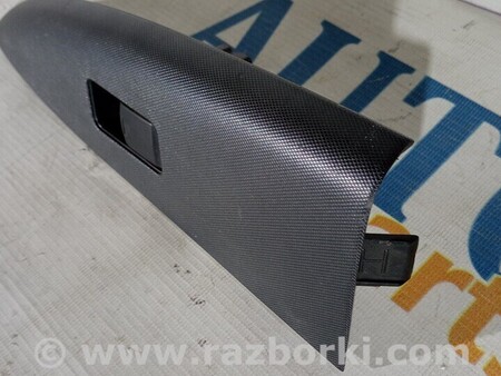 ФОТО Кнопка склопідйомника передній правий для Nissan Note E12 (2012-2019) Киев