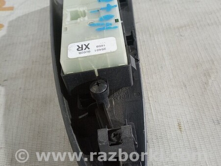 ФОТО Кнопка стеклоподъемника передней правой двери Кнопка склопідіймача для Nissan Note E12 (2012-2019) Киев