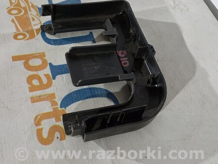 ФОТО Кронштейн обшивки підлоги багажника для Nissan Note E12 (2012-2019) Киев