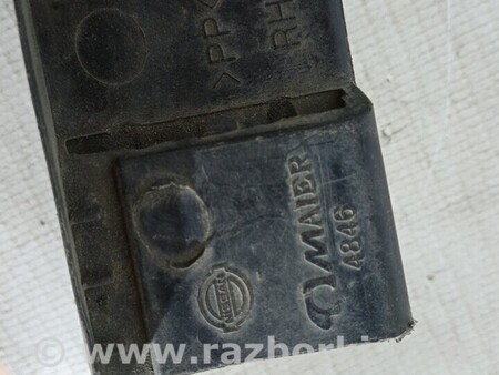 ФОТО Накладка бампера переднього права для Nissan Note E12 (2012-2019) Киев