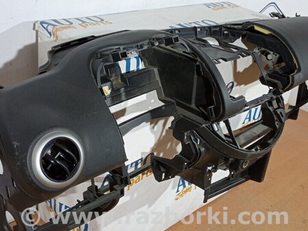 ФОТО Торпедо консоль для Nissan Note E12 (2012-2019) Киев