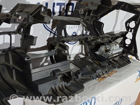 ФОТО Торпедо консоль для Nissan Note E12 (2012-2019) Киев