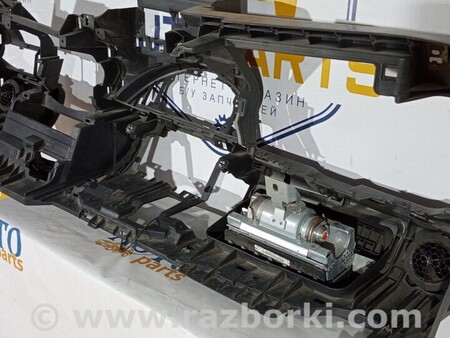 ФОТО Торпедо консоль для Nissan Note E12 (2012-2019) Киев