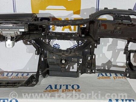 ФОТО Торпедо консоль для Nissan Note E12 (2012-2019) Киев