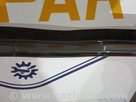 ФОТО Дверь задняя правая скло для Volkswagen Polo Киев