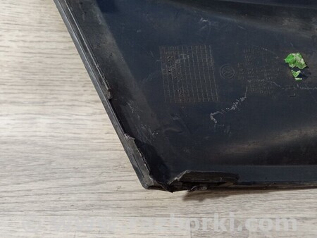 ФОТО Заглушка противотуманных фар бампера переднего левая для Volkswagen Polo Киев