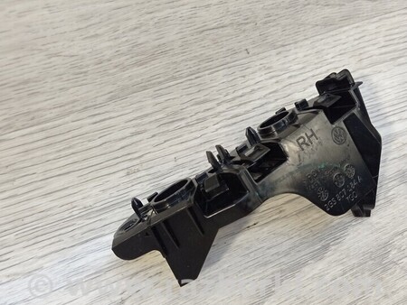 ФОТО Кронштейн бампера переднего правый для Volkswagen Polo Киев