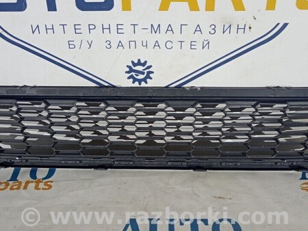 ФОТО Решетка бампера переднего для Volkswagen Polo Киев