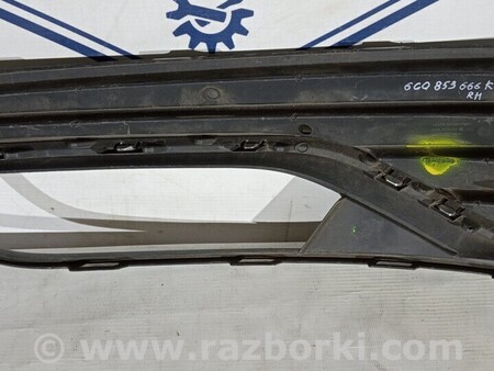 ФОТО Решетка бампера переднего правая для Volkswagen Polo Киев