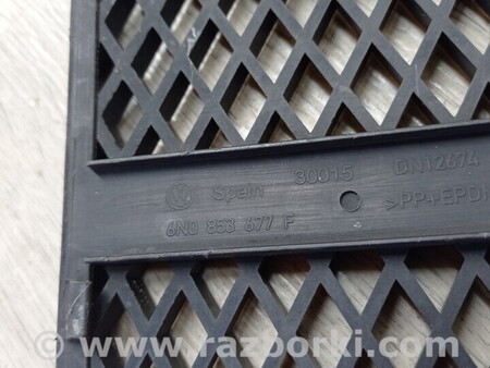 ФОТО Решетка радиатора бампера переднего центральная нижняя для Volkswagen Polo Киев