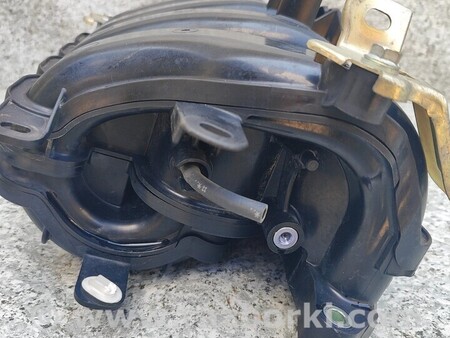 ФОТО Впускний Колектор для Toyota Yaris (15-20) Киев