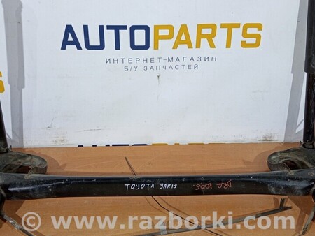 ФОТО Задня балка підвіски для Toyota Yaris (15-20) Киев