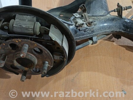 ФОТО Задня балка підвіски для Toyota Yaris (15-20) Киев
