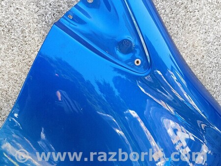 ФОТО Крило Передне Праве для Toyota Yaris (15-20) Киев