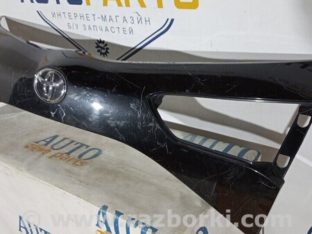 ФОТО Накладка крышки багажника для Toyota Yaris (15-20) Киев
