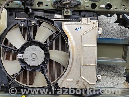 ФОТО Панель Передняя Телевизор Радиаторы для Toyota Yaris (15-20) Киев