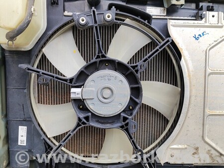 ФОТО Панель Передняя Телевизор Радиаторы для Toyota Yaris (15-20) Киев