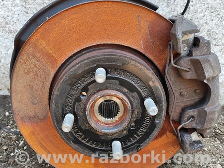 ФОТО Стойка амортизатор поворотный кулак передний Правый для Toyota Yaris (15-20) Киев