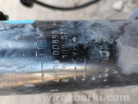 ФОТО Стойка амортизатор поворотный кулак передний Правый для Toyota Yaris (15-20) Киев