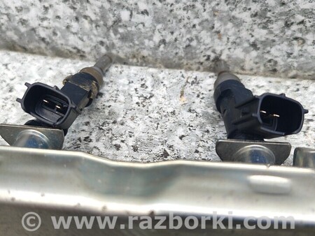 ФОТО Топливная рейка рампа форсунки для Toyota Yaris (15-20) Киев