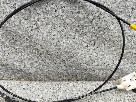 ФОТО Тросик ручка капота для Toyota Yaris (15-20) Киев