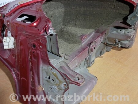 ФОТО Чверть крило заднє праве для Toyota Yaris (15-20) Киев