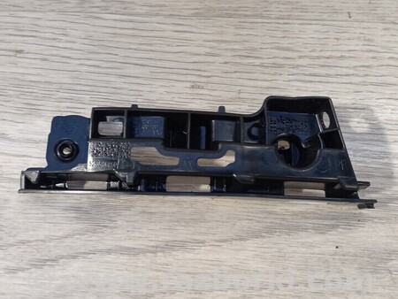 ФОТО Кронштейн бампера переднего левый для Peugeot 108 Киев