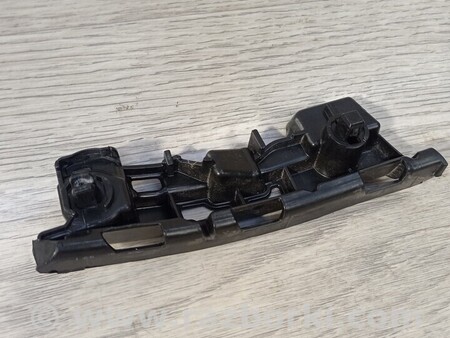 ФОТО Кронштейн бампера переднего правый для Peugeot 108 Киев