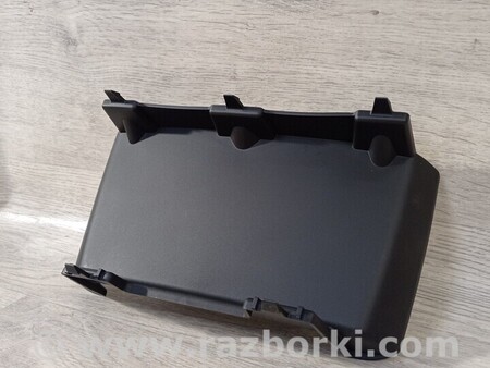 ФОТО Заглушка бампера Заглушка радара для Peugeot 2008 Киев