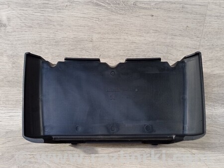 ФОТО Заглушка бампера Заглушка радара для Peugeot 2008 Киев