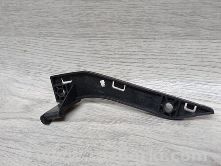 ФОТО Кронштейн Направляющая Крепление бампера переднего правый для Peugeot 2008 Киев