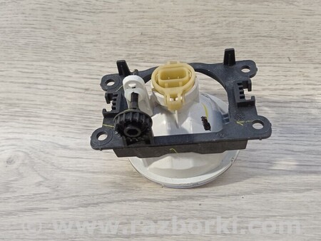 ФОТО Фара противотуманная левая для Peugeot 2008 Киев