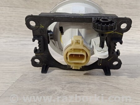 ФОТО Фара противотуманная левая для Peugeot 2008 Киев