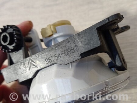 ФОТО Фара противотуманная левая для Peugeot 2008 Киев